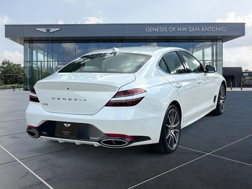 2024 Genesis G70 2.5T