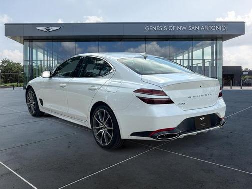 2024 Genesis G70 2.5T