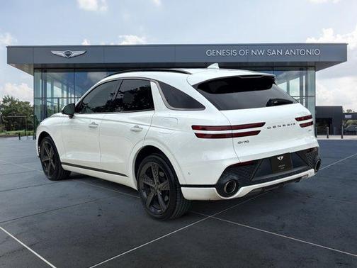 2022 Genesis GV70 2.5T