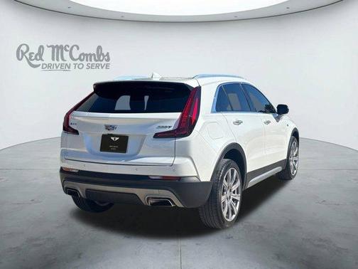 2021 Cadillac XT4 Premium Luxury