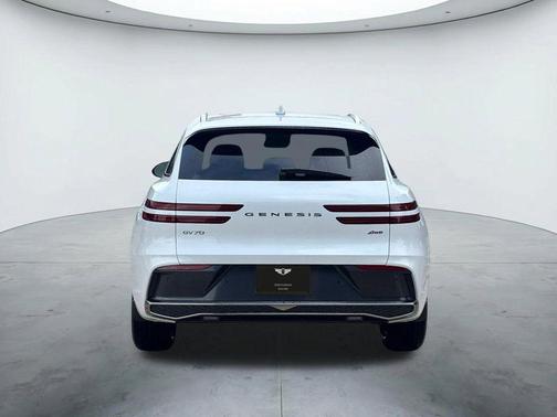 Alta White 2026 Genesis GV70 2.5T Select