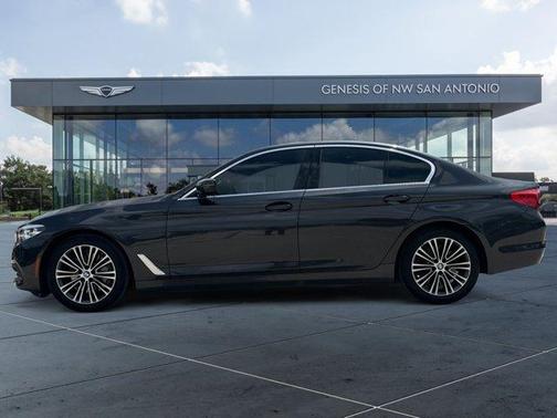 2019 BMW 540 i