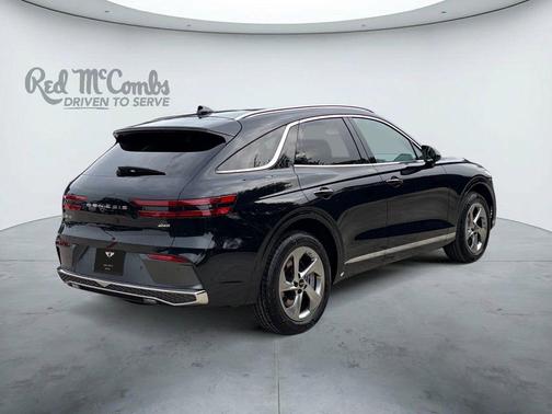 Black 2026 Genesis GV70 2.5T Select