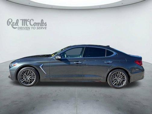 2019 Genesis G70 3.3T Design