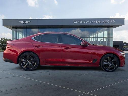 2023 Genesis G70 2.0T