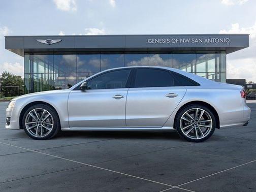 2017 Audi S8 4.0T Plus