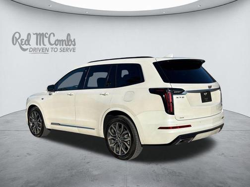 Crystal White 2021 Cadillac XT6 Sport AWD