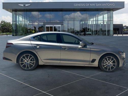 2026 Genesis G70 2.5T Prestige