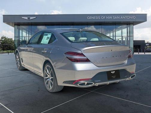 2026 Genesis G70 2.5T Prestige