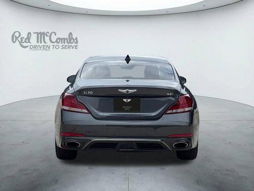 2019 Genesis G70 3.3T Design