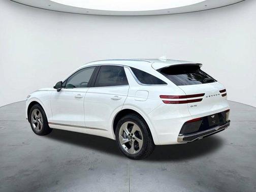 Alta White 2026 Genesis GV70 2.5T