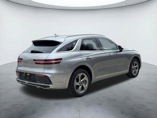 Silver 2026 Genesis GV70 2.5T