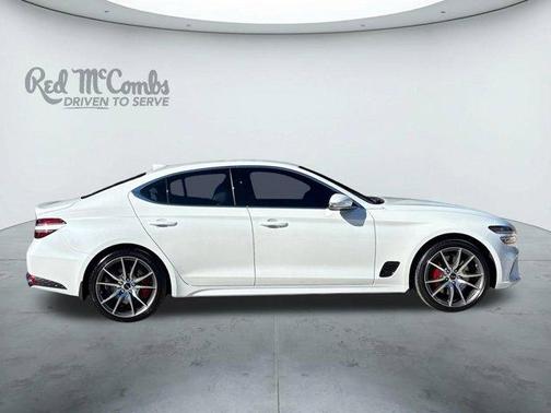 2025 Genesis G70 2.5T