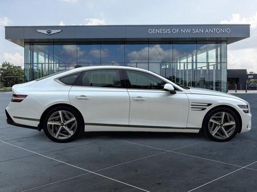 White 2025 Genesis G80 3.5T