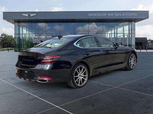 Vik Black 2026 Genesis G70 2.5T