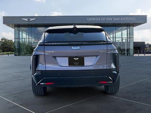 2024 Cadillac LYRIQ Sport