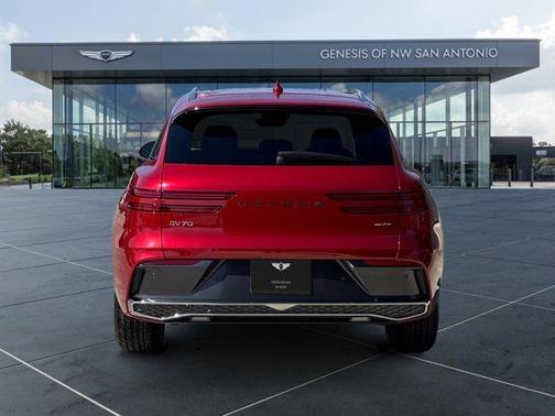 2026 Genesis GV70 2.5T Select