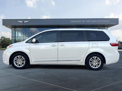 2015 Toyota Sienna XLE Premium