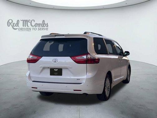 2015 Toyota Sienna XLE Premium