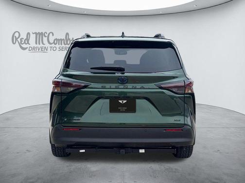 Cypress 2025 Toyota Sienna Woodland Edition