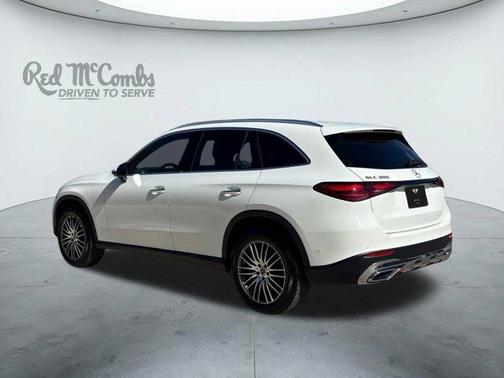 White 2025 Mercedes-Benz GLC 300 Base