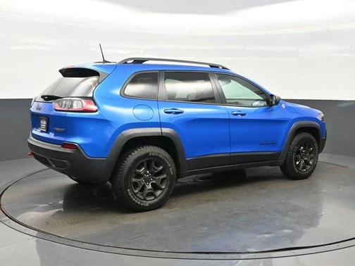 Hydro Blue Pearlcoat 2021 Jeep Cherokee Trailhawk