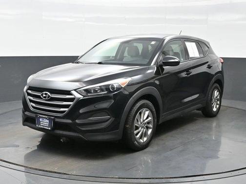 Black Noir Pearl 2018 Hyundai TUCSON SE