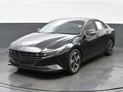2022 Hyundai ELANTRA Limited