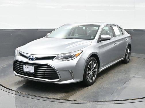 2016 Toyota Avalon Hybrid XLE Plus