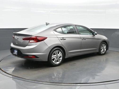 Metal 2020 Hyundai ELANTRA SEL