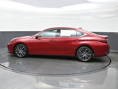 2022 Lexus ES 250 Luxury