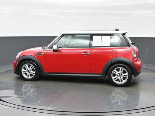 Chili Pepper Red 2013 MINI Hardtop Cooper