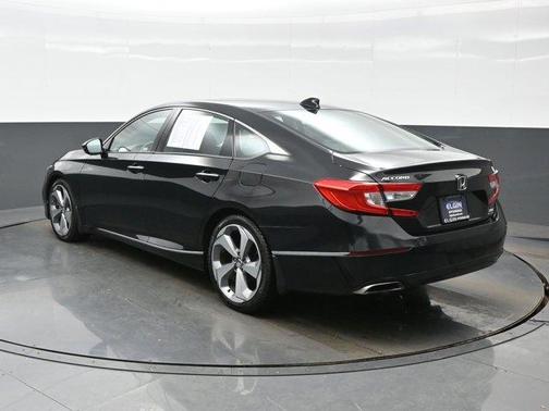 2018 Honda Accord Touring 2.0T