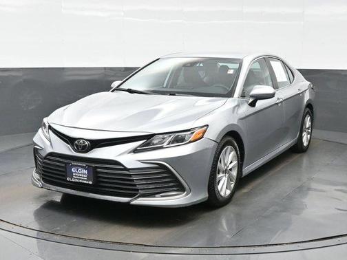 Celestial Silver Metallic 2022 Toyota Camry LE
