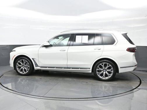 Alpine White 2024 BMW X7 xDrive40i