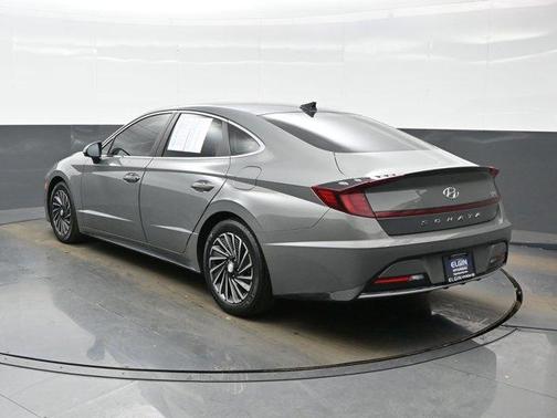 2020 Hyundai SONATA Hybrid Limited
