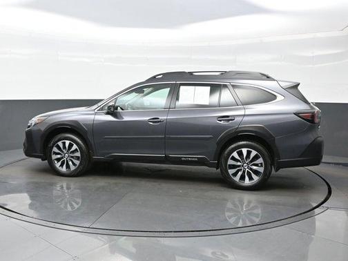 Magnetite Gray Metallic 2023 Subaru Outback Limited