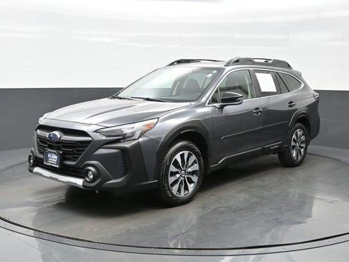 Magnetite Gray Metallic 2023 Subaru Outback Limited