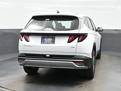 Serenity White Pearl 2026 Hyundai TUCSON SE