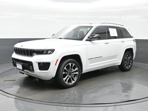 2023 Jeep Grand Cherokee Overland