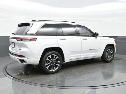 2023 Jeep Grand Cherokee Overland