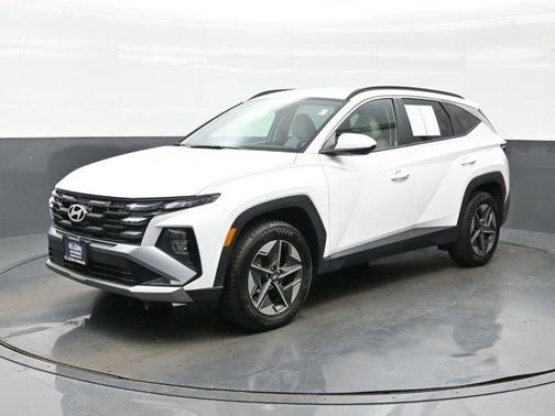 Serenity White Pearl 2026 Hyundai TUCSON SEL