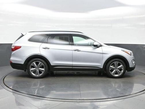 Circuit Silver 2016 Hyundai SANTA FE SE