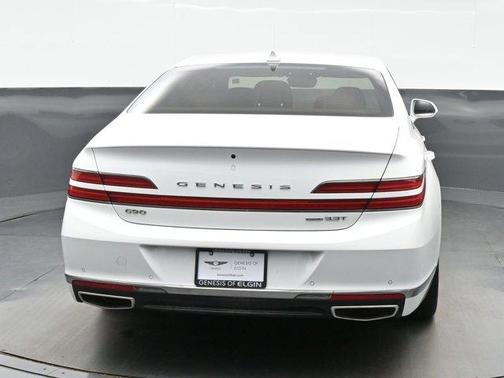 Uyuni White 2020 Genesis G90 3.3T Premium