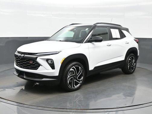 Summit White 2024 Chevrolet Trailblazer RS