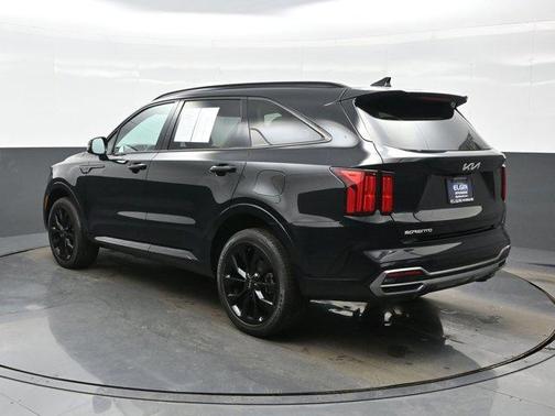 2023 Kia Sorento SX