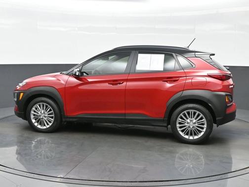 2021 Hyundai KONA SEL