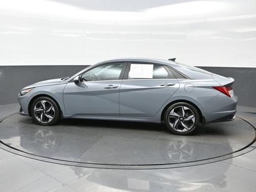 2023 Hyundai ELANTRA HEV Limited