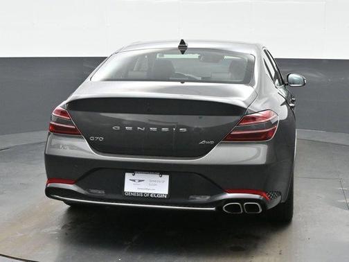 Makalu Gray 2023 Genesis G70 2.0T