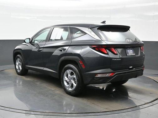 2023 Hyundai TUCSON SE